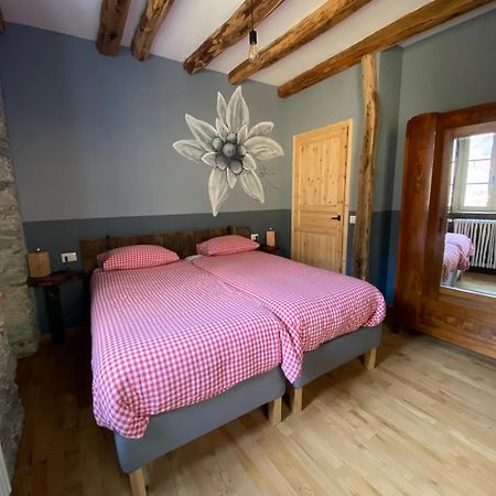 Mountain Cabin Valsesia Appartement Stella Varallo Exterior photo